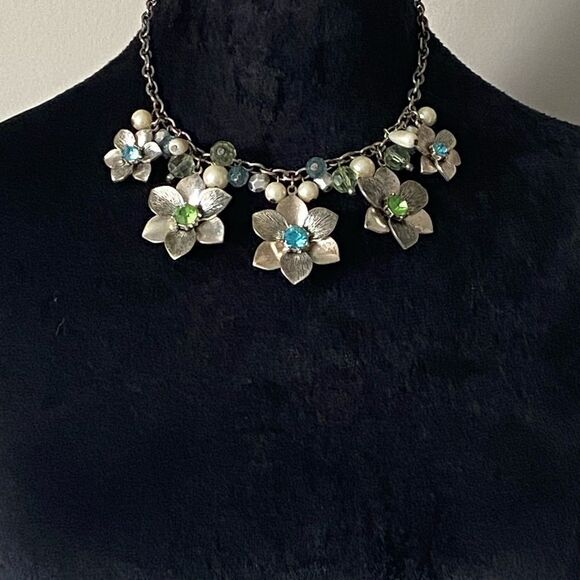 Premier Designs Garden Gate Necklace - Picture 1 of 4